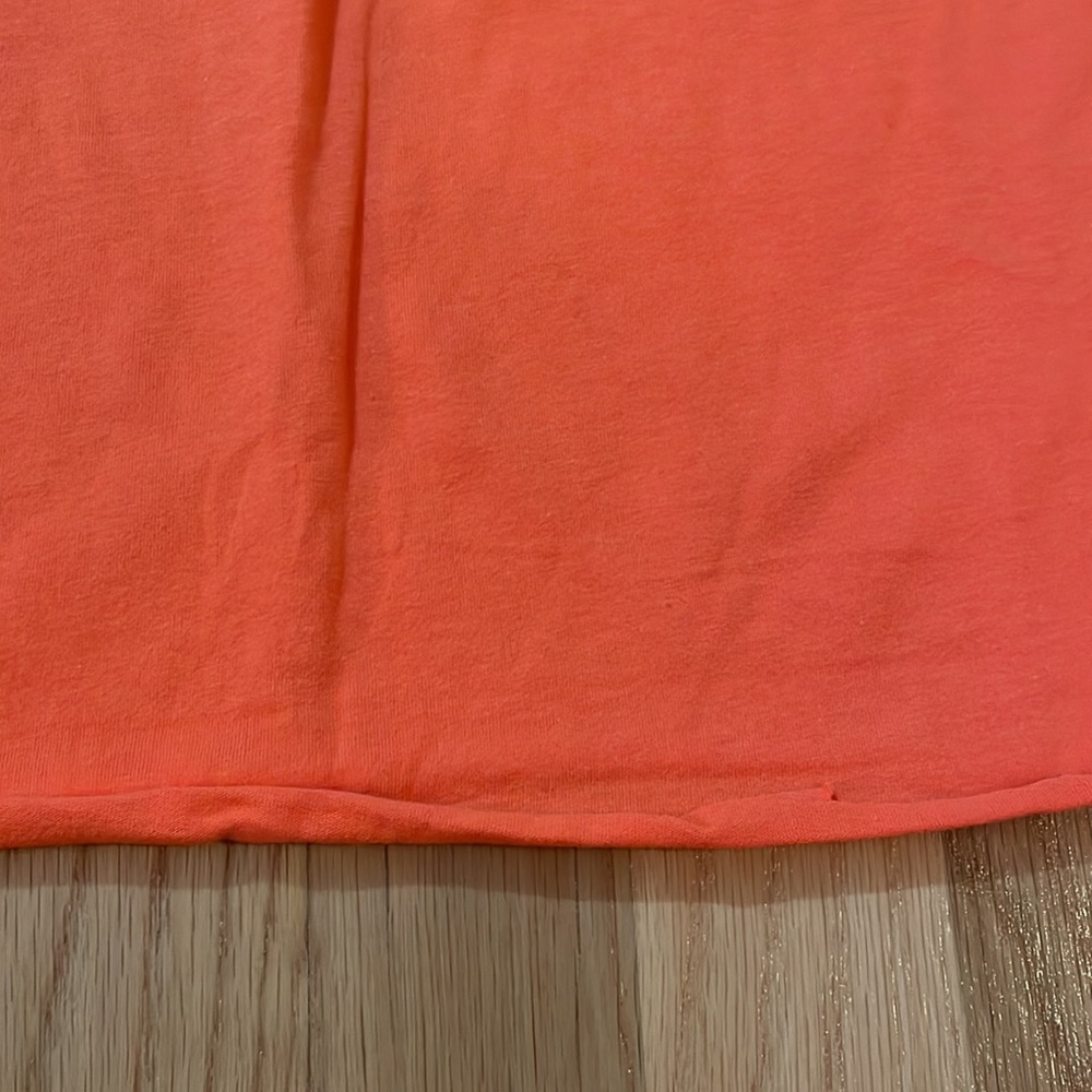 NWT Reese’s Sz. Large Crop Top w/ Rough Edges - Picture 3 of 3